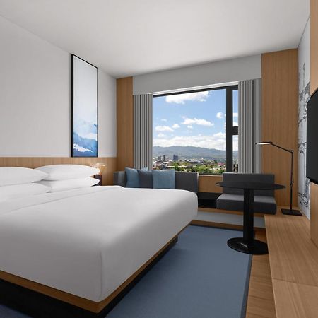 Fairfield By Marriott Cebu Mandaue City ภายนอก รูปภาพ